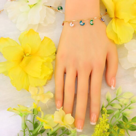 Minimalist Bracelet, Sleek & Modern Design, Women’s Fashion, YC110123-B - Picture 3 of 10